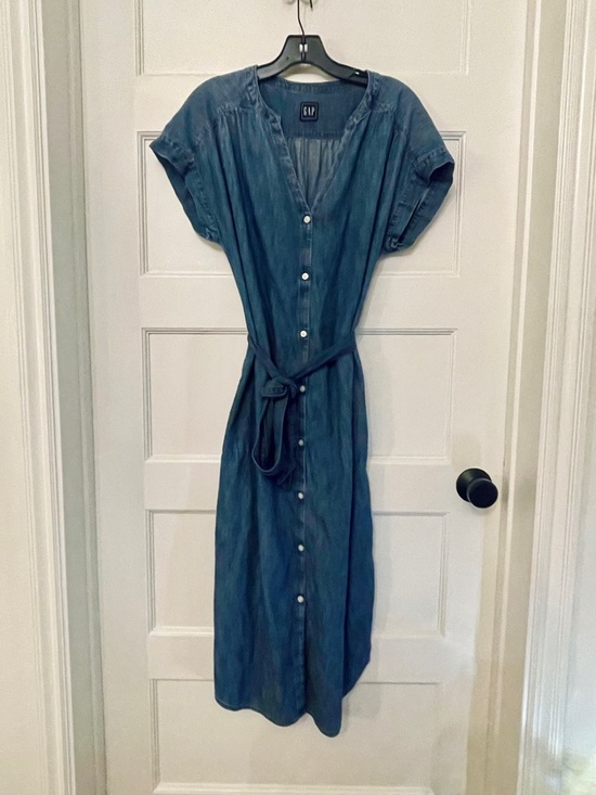 GAP Dresses & Skirts - GAP Blue Denim Button-Front Midi Shirt Dress with Tie Waist